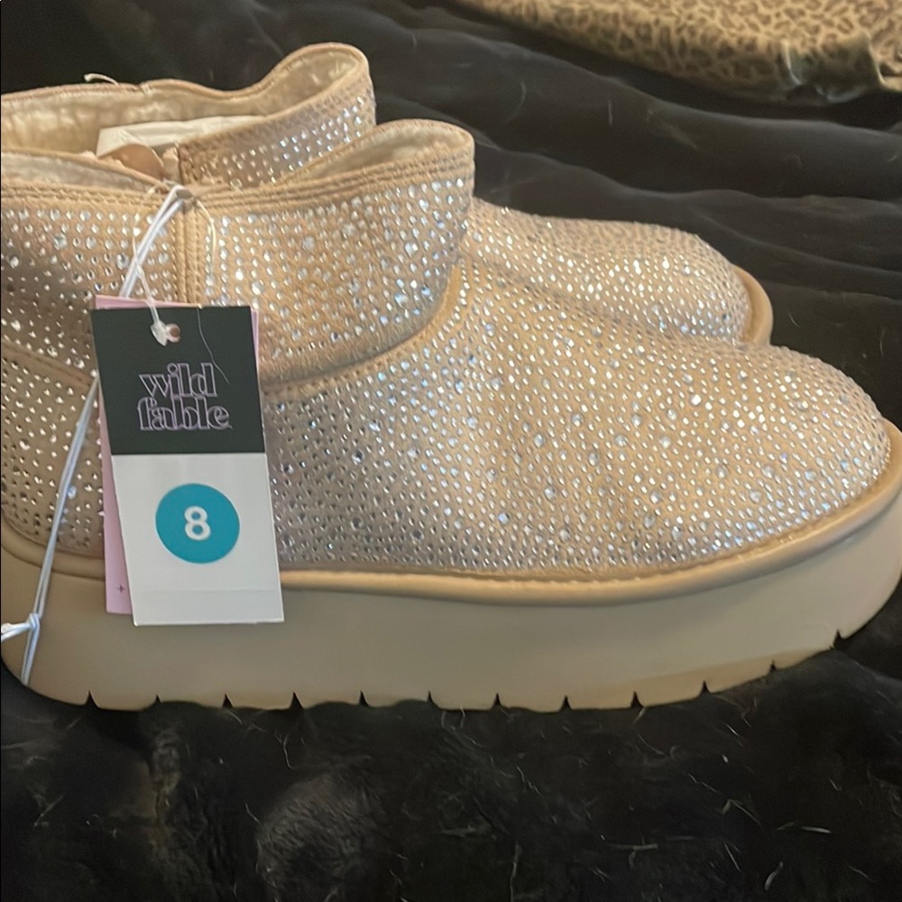 Wild Fable Women's Cream Platform Boots